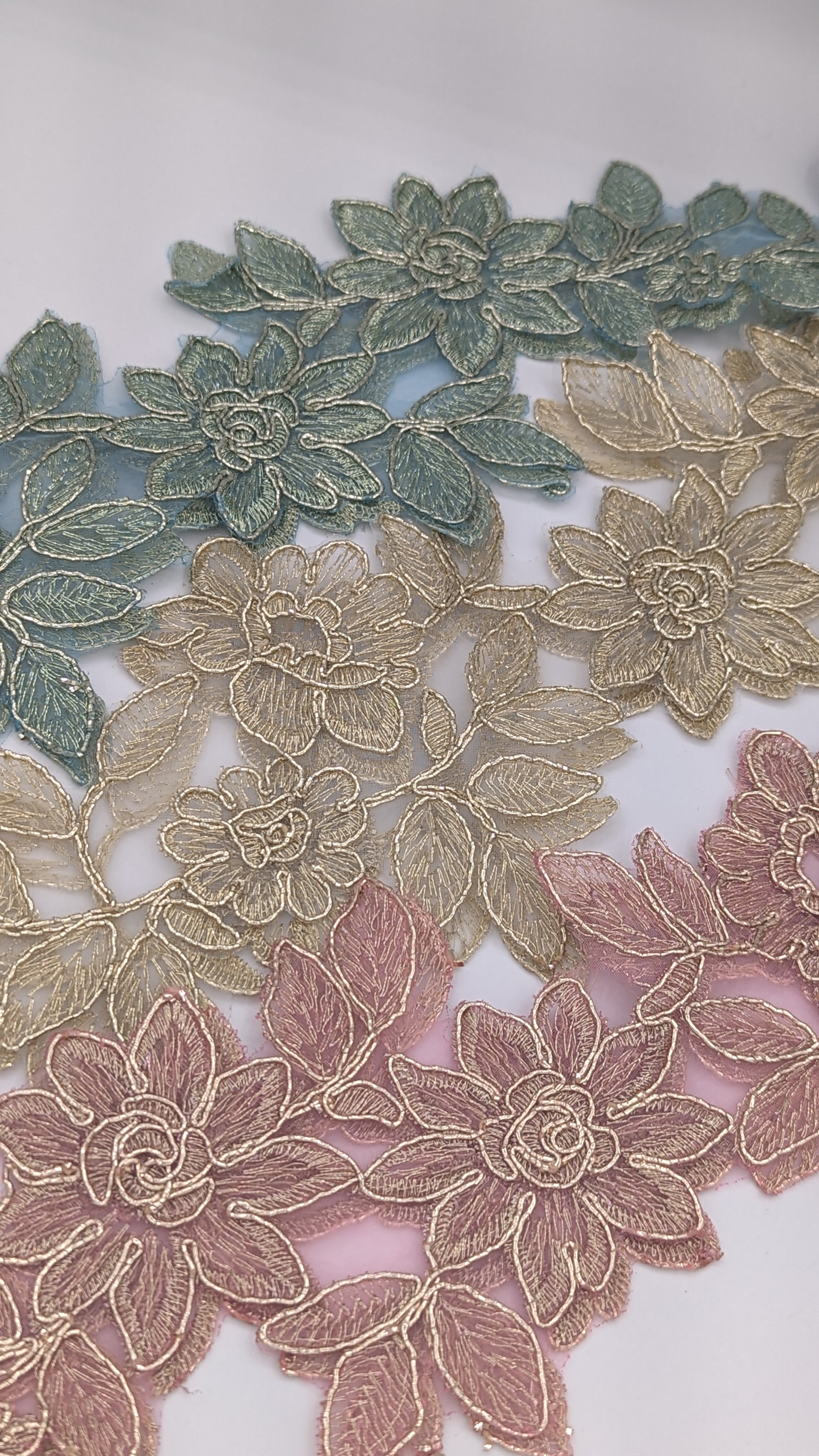 Thread By Thread Lace Gold Metallic Corded Thread Lace – The Art of Stitches